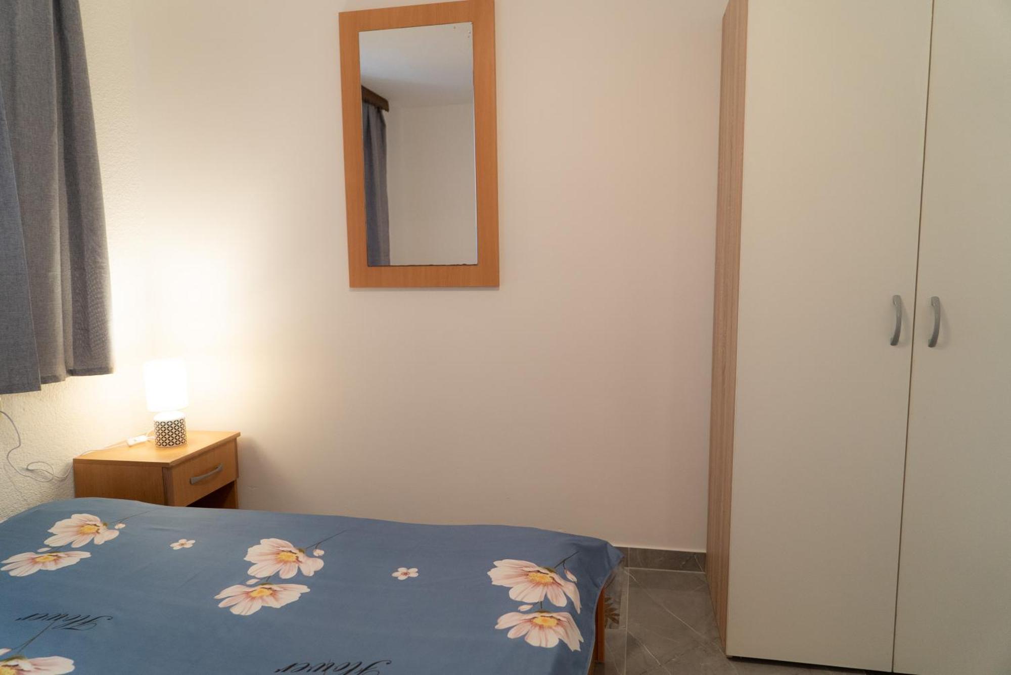 Apartments Zubcic Tisno Rom bilde