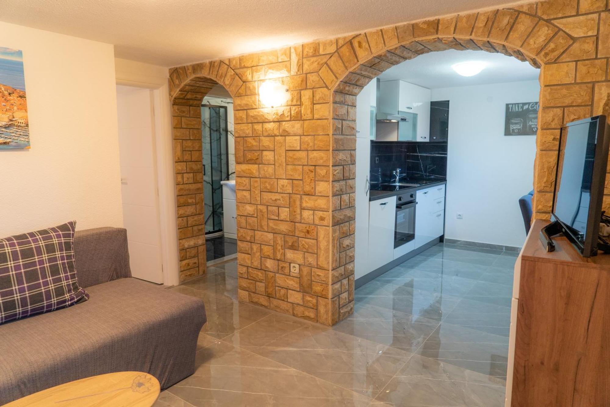 Apartments Zubcic Tisno Rom bilde